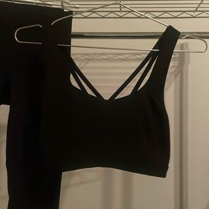 Lululemon sports bra